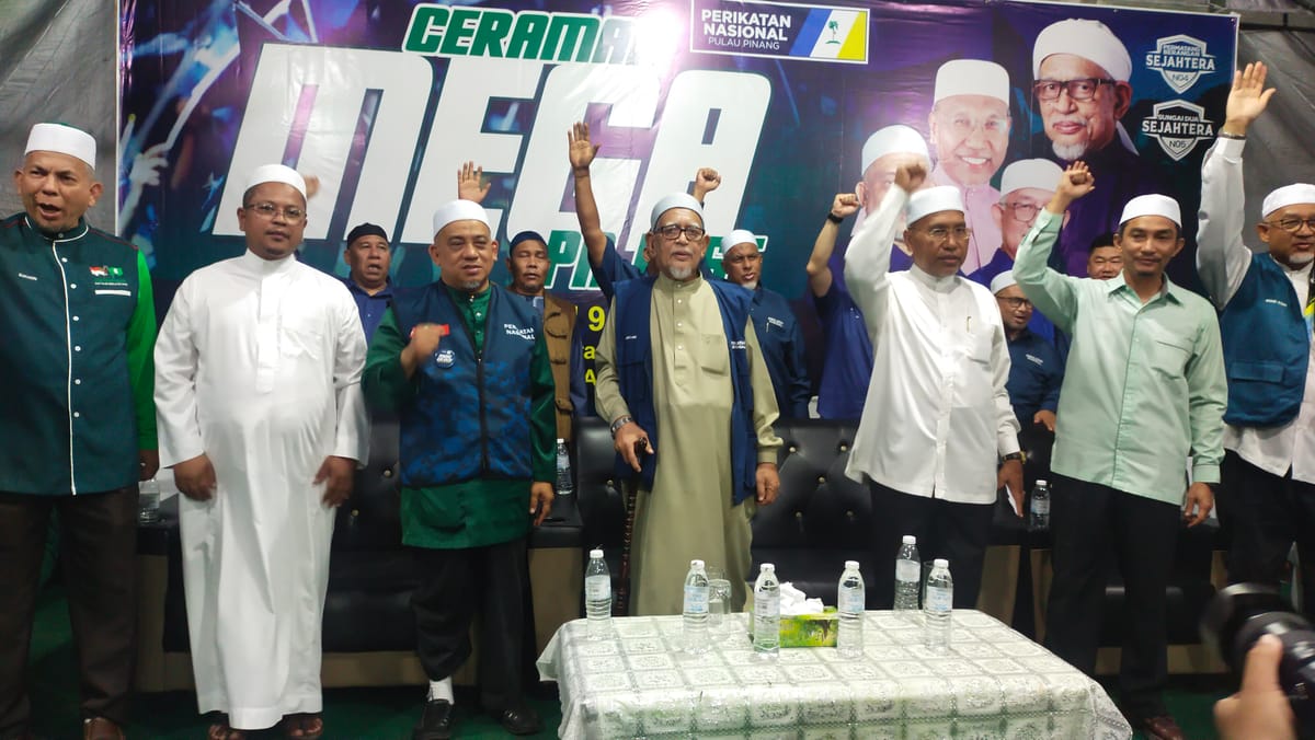 No matter what PAS does, it can never win over non-Malay voters